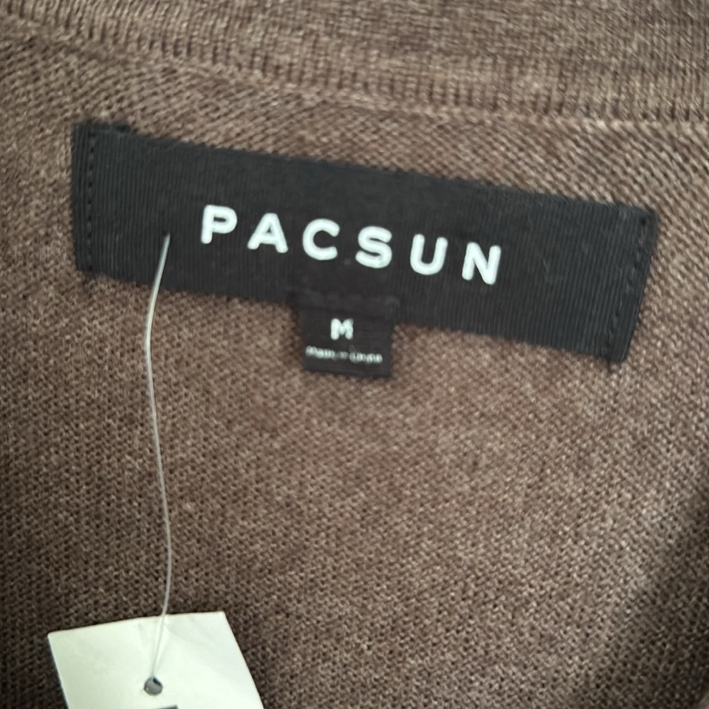 PacSun Brown Jacquard Knit Button-Up Shirt - Size Medium - NEW - Picture 4 of 11
